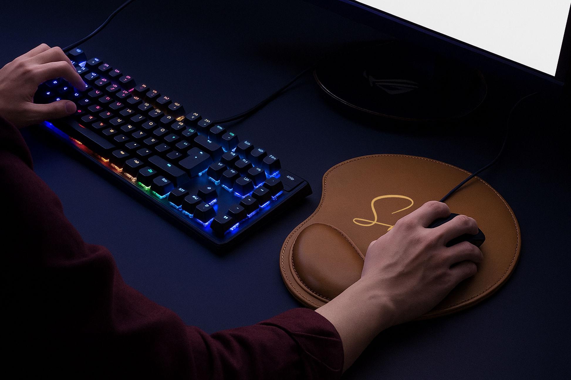 Ergonomic Vegan Leather Mousepad with Custom Engraving and Wrist Support