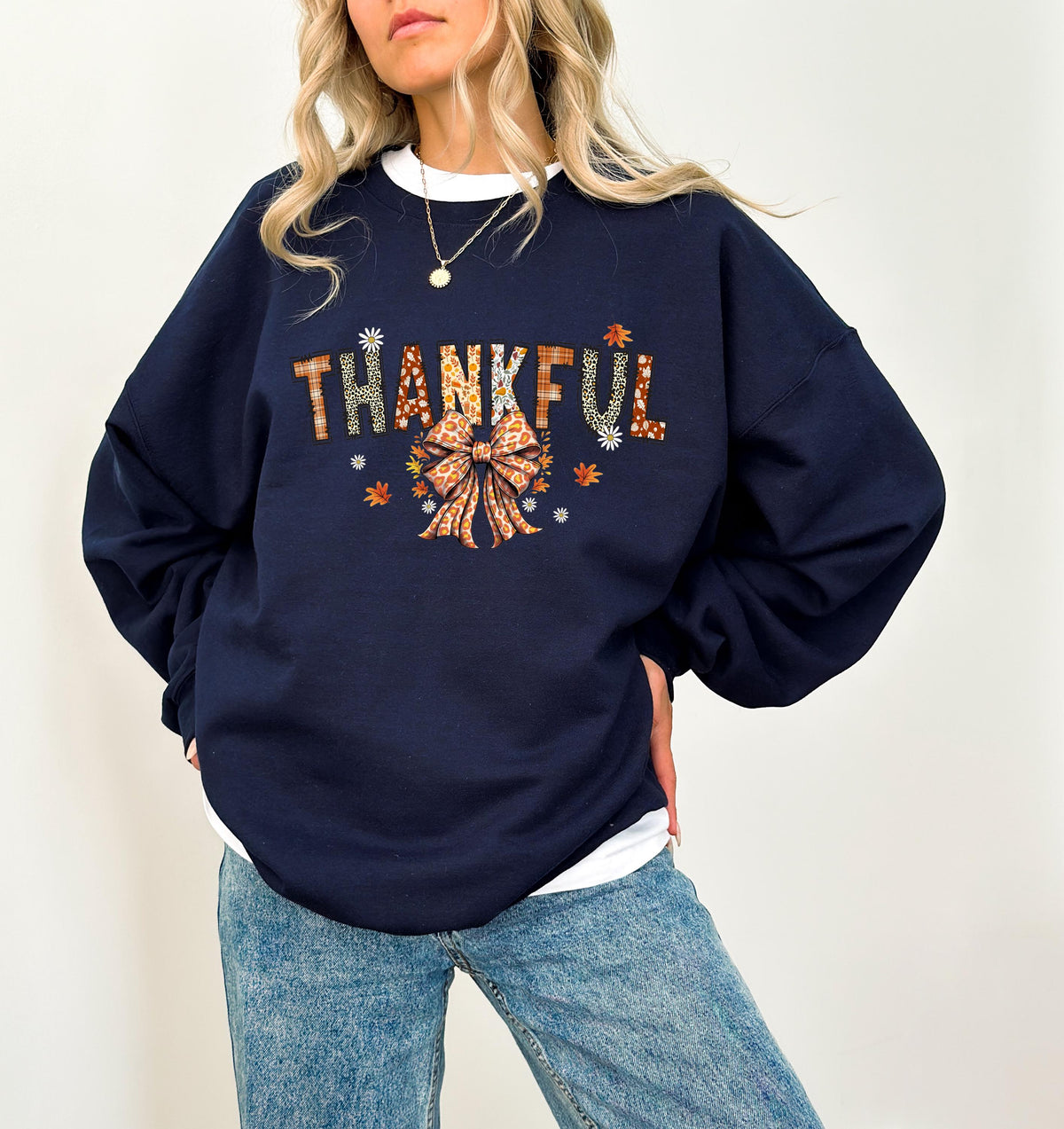 Thankful T-Shirt, Thanksgiving Vibes Shirt, Coquette Fall Sweatshirt, Fall Autumn Gift, Pumpkin Season Hoodie