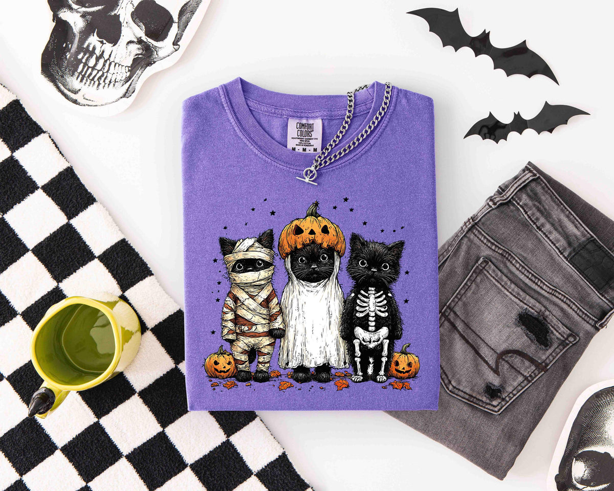 Black Cats Halloween Comfort Colors® Shirt, Retro Boo Crew T-shirt, Spooky Season Pumpkin Tee, Spooky Vibes Gift, Halloween Trip Crewneck