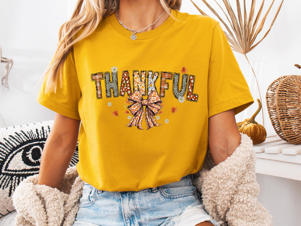 Thankful T-Shirt, Thanksgiving Vibes Shirt, Coquette Fall Sweatshirt, Fall Autumn Gift, Pumpkin Season Hoodie