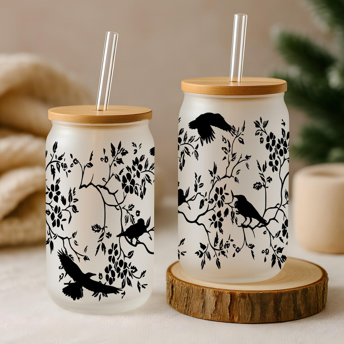Dark Academia Crow Can Glass Tumbler, Gothic Raven Design Halloween Drinkware