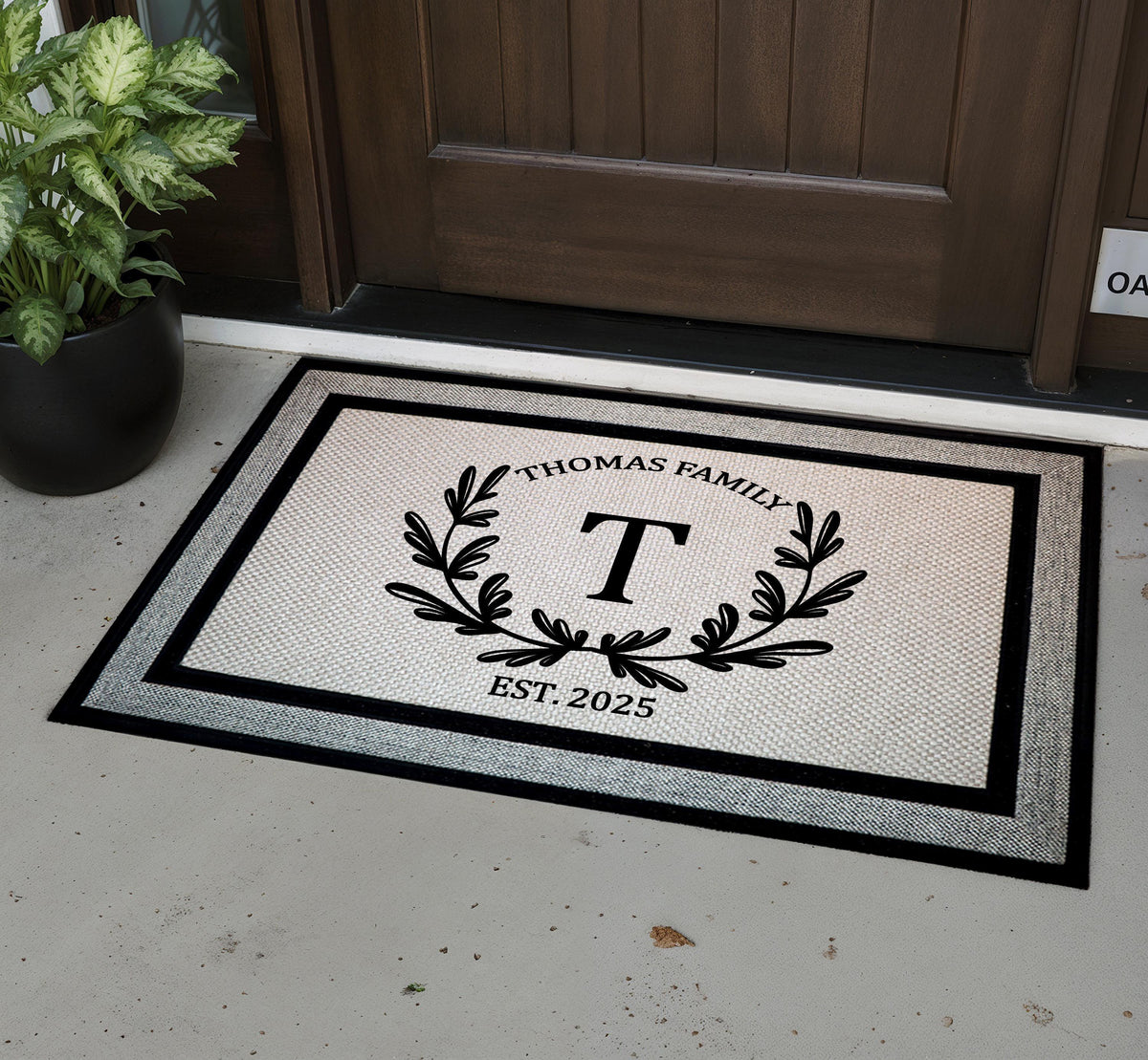 Custom Family Name & Initial Doormat, Personalized Monogram Wreath Welcome Mat