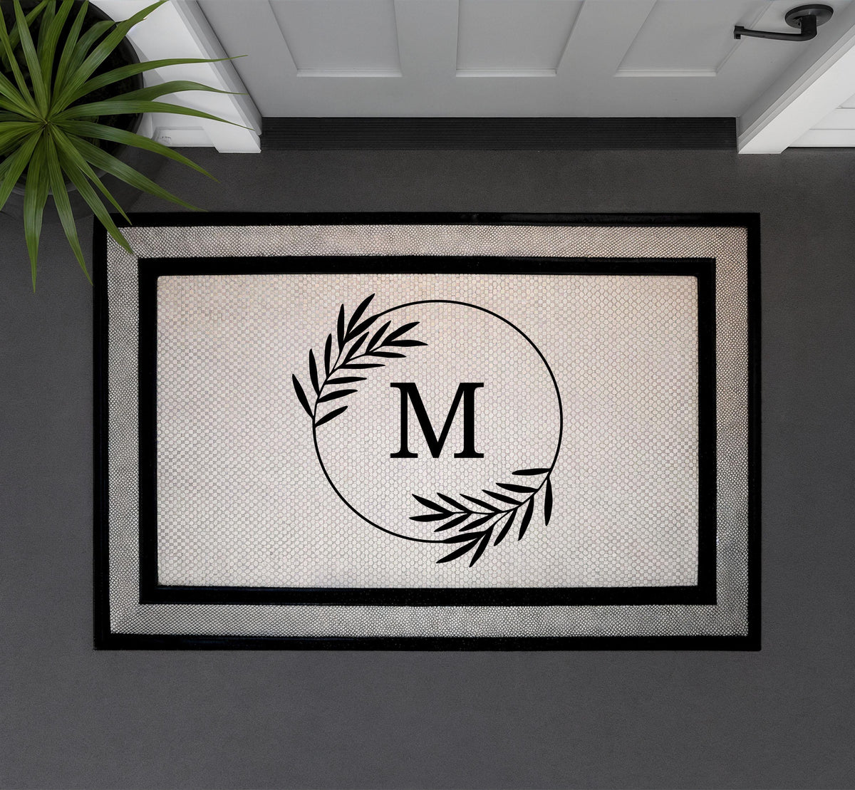 Personalized Monogram Doormat, Custom Initial Welcome Mat, Elegant Door Mat with Botanical Circle Design, Front Porch and Indoor Entry Mat