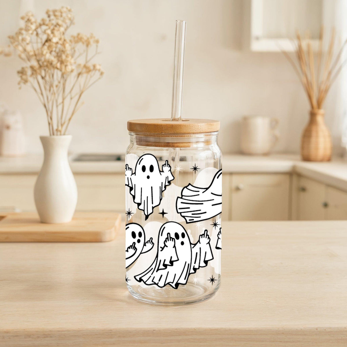 Ghost Giving Middle Finger Pattern Iced Coffee Cup, Funny Spooky Season Gift Can Glass Tumbler
