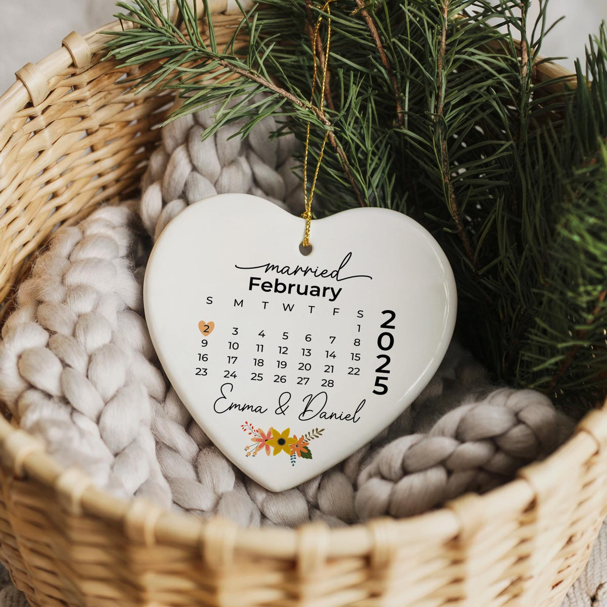 Personalized Calendar Married Ornament, Custom Wedding Date Anniversary Ornaments