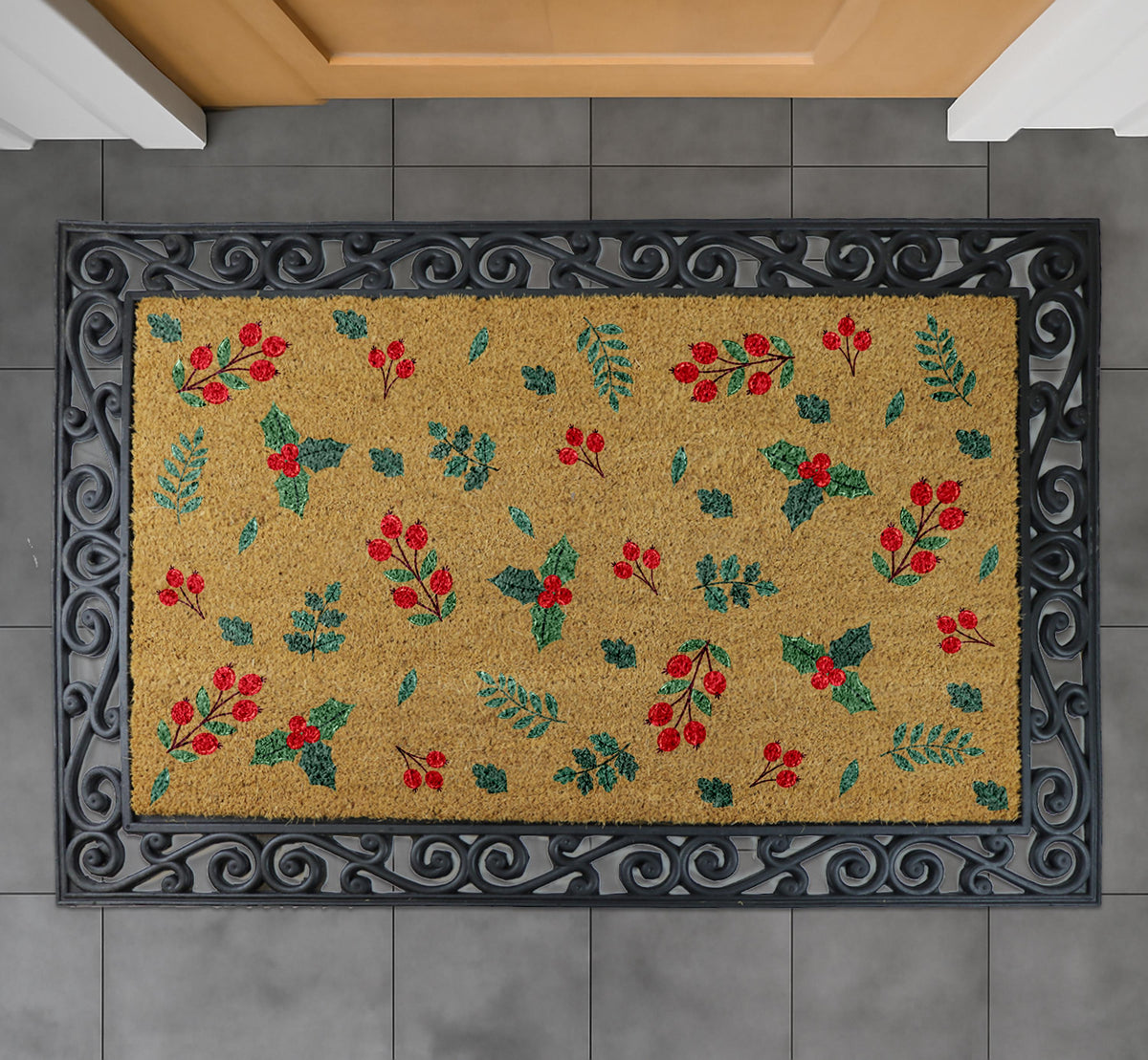 Christmas Holly Berry Doormat, Holiday Festive Welcome Mat, Berry Pattern Xmas Door Mat