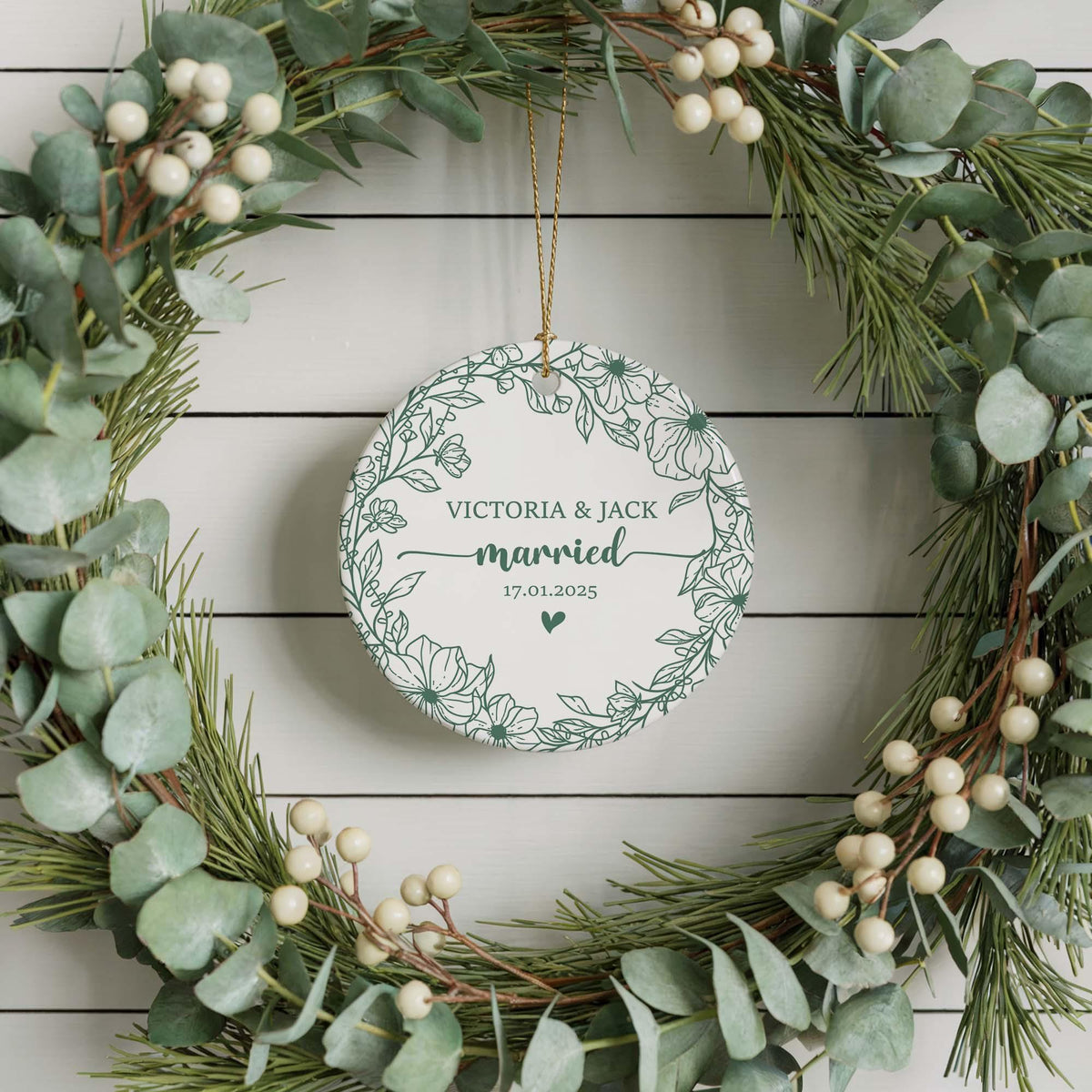 Personalized Married Ornament, Custom Floral Wedding Date Keepsake Ornaments