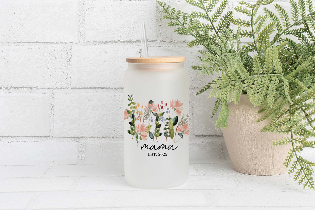 Personalized Floral Mama Can Glass, Wildflower Mama Est 2025 Tumbler, New Mom Gift