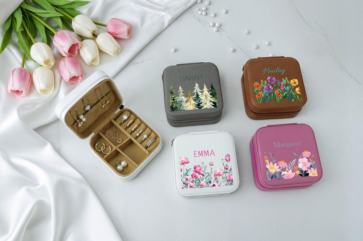 Custom Name Floral Jewelry Box, Nature Lover Travel Accessory Box