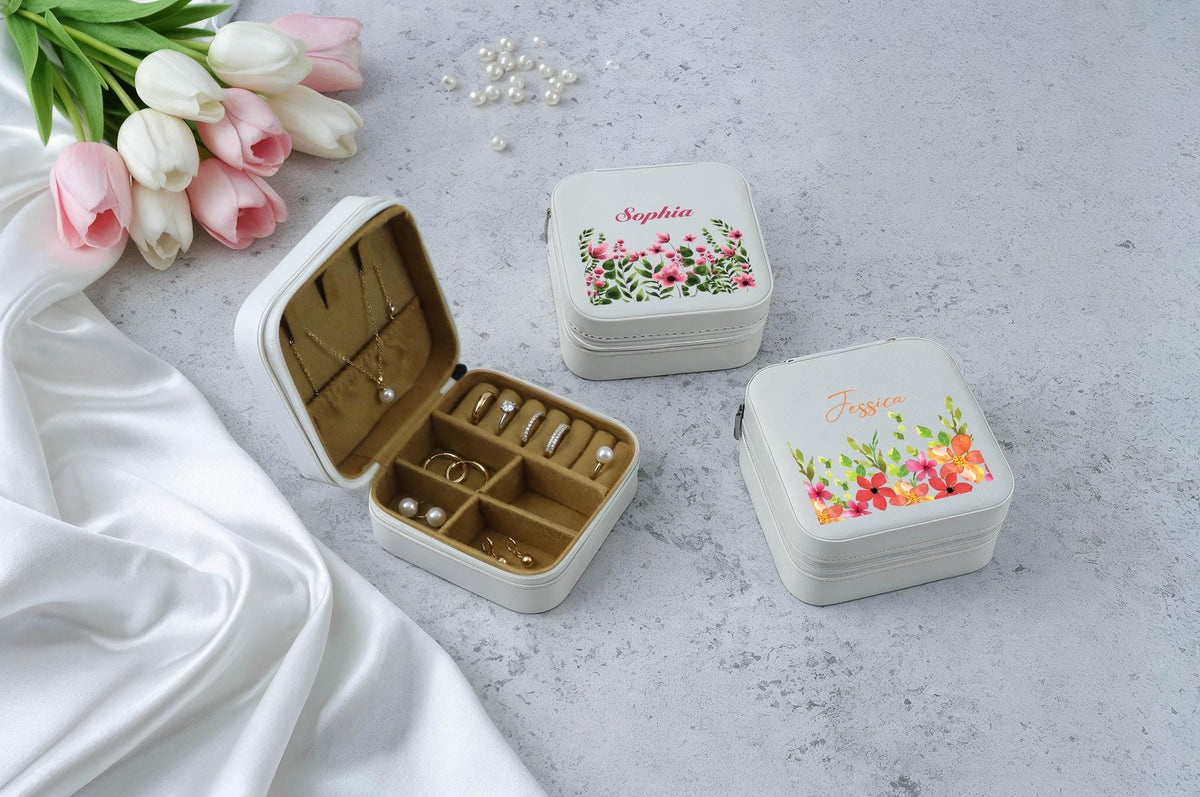 Custom Name Floral Jewelry Box, Nature Lover Travel Accessory Box