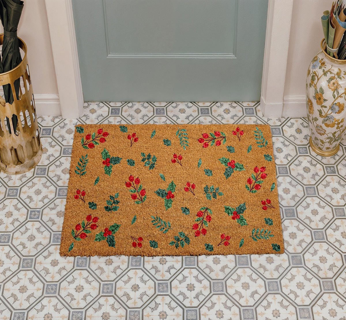 Christmas Holly Berry Doormat, Holiday Festive Welcome Mat, Berry Pattern Xmas Door Mat
