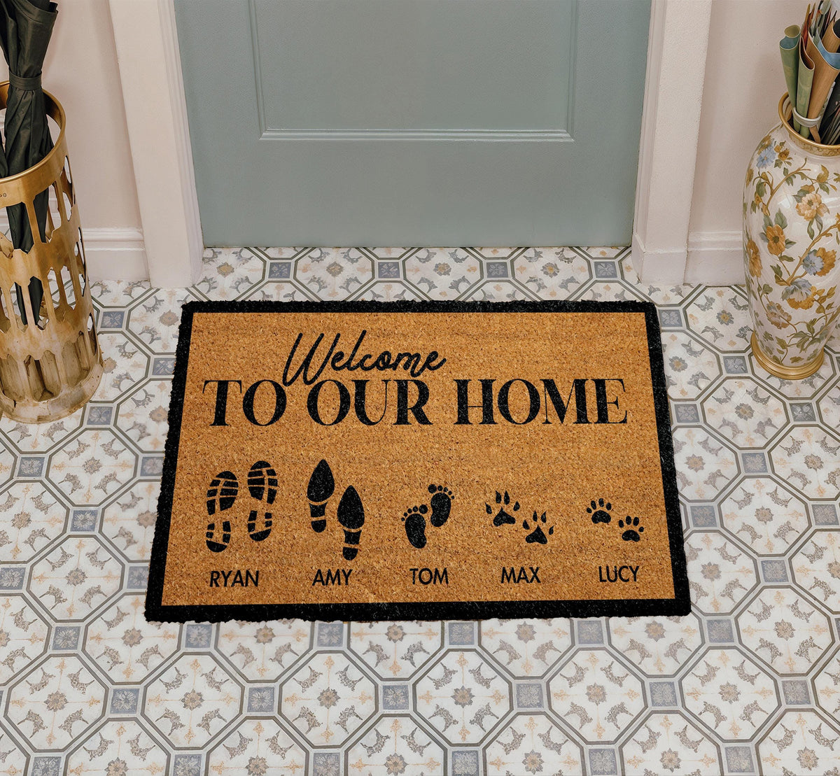 Custom Family Name Doormat, Personalized Welcome Mat with Pet Paw Prints, Outdoor Porch Rug