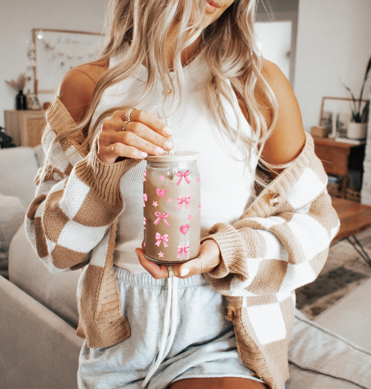 Cute Pink Coquettes & Hearts Design Iced Coffee Cup Tumbler