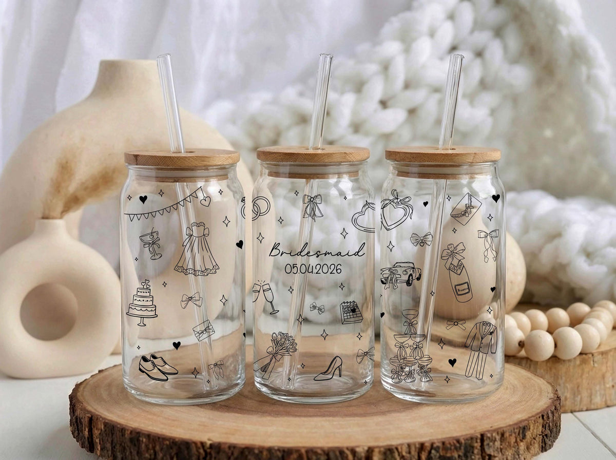 Custom Bridesmaid Glass Cup, Personalized Bridal Party Gift