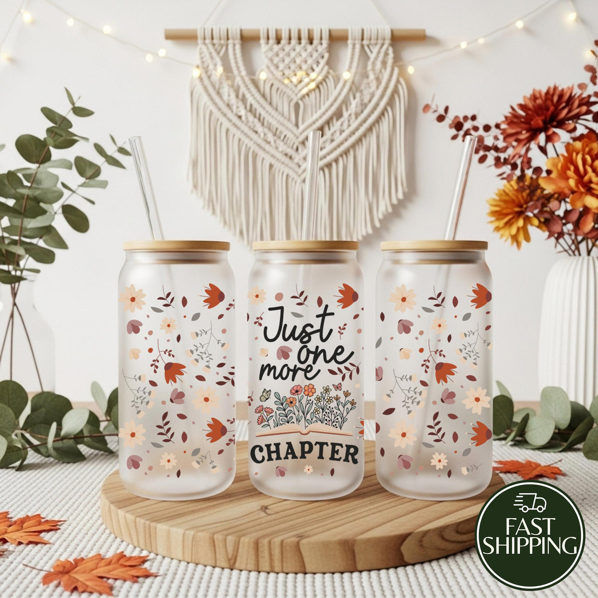 Just One More Chapter Can Glass Tumbler, Wild Floral Book Lovers Iced Coffee Cup
