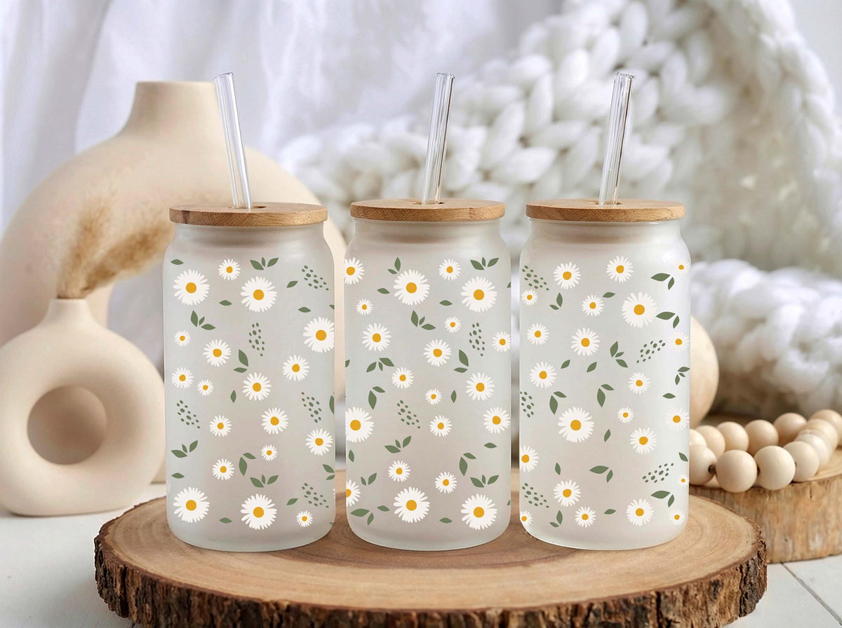 Personalized Daisy Glass Tumbler, Custom Name Bamboo Lid Iced Coffee Cup
