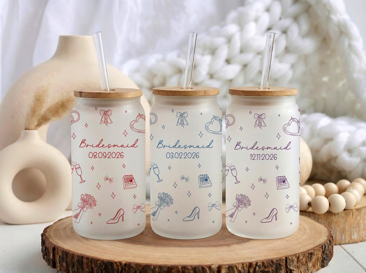 Custom Bridesmaid Glass Cup, Personalized Bridal Party Gift