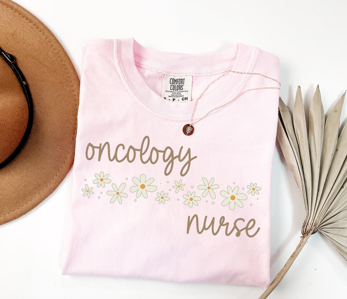 Oncology Nurse Comfort Colors® Shirt, Floral Cancer Nurse T-shirt, Daisy Flowers Nursing Tee, Cancer Awareness Crewneck, ONC Graduation Gift