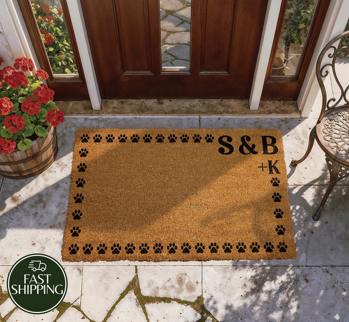 Personalized Family and Pet Initial Doormat, Custom Paw Print Border Welcome Mat