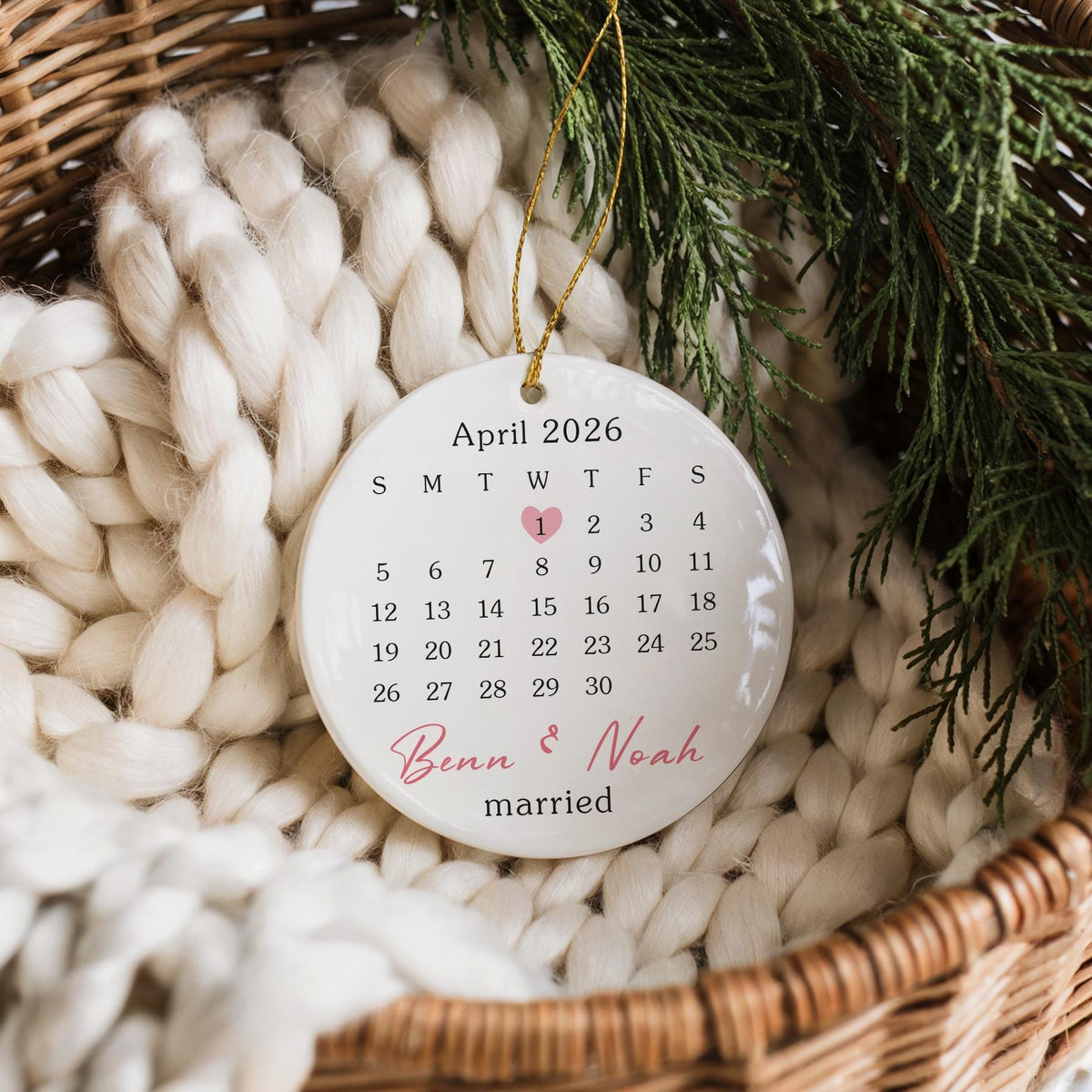 Personalized Wedding Calendar Design Ornament, Custom Name & Date Married Ornament