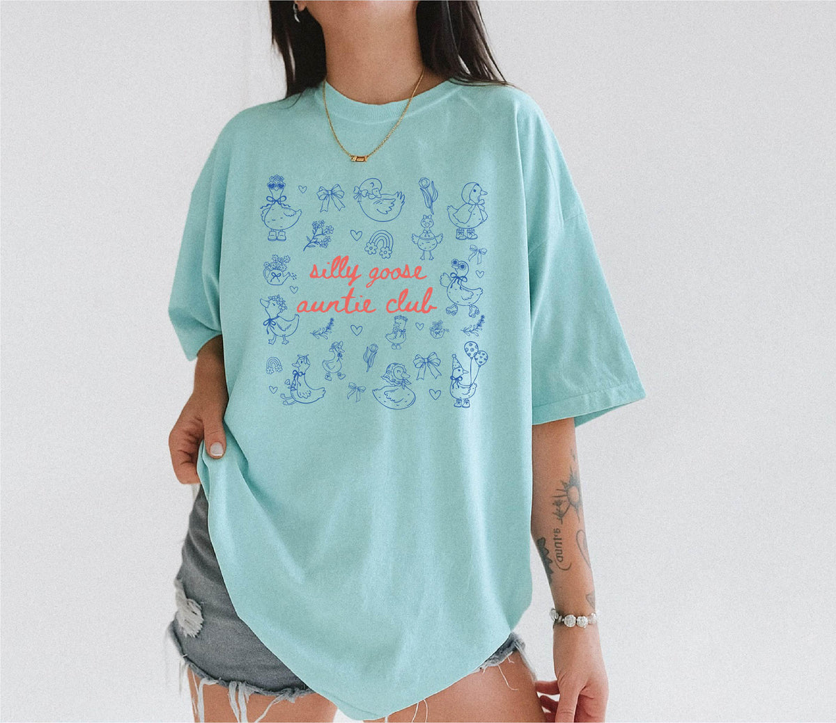 Comfort Colors® Silly Goose Auntie Shirt, Coquette Bow Aunt Tee, Goose Lover Auntie Gift, New Aunt Tees, Pregnancy Announcement T-shirt