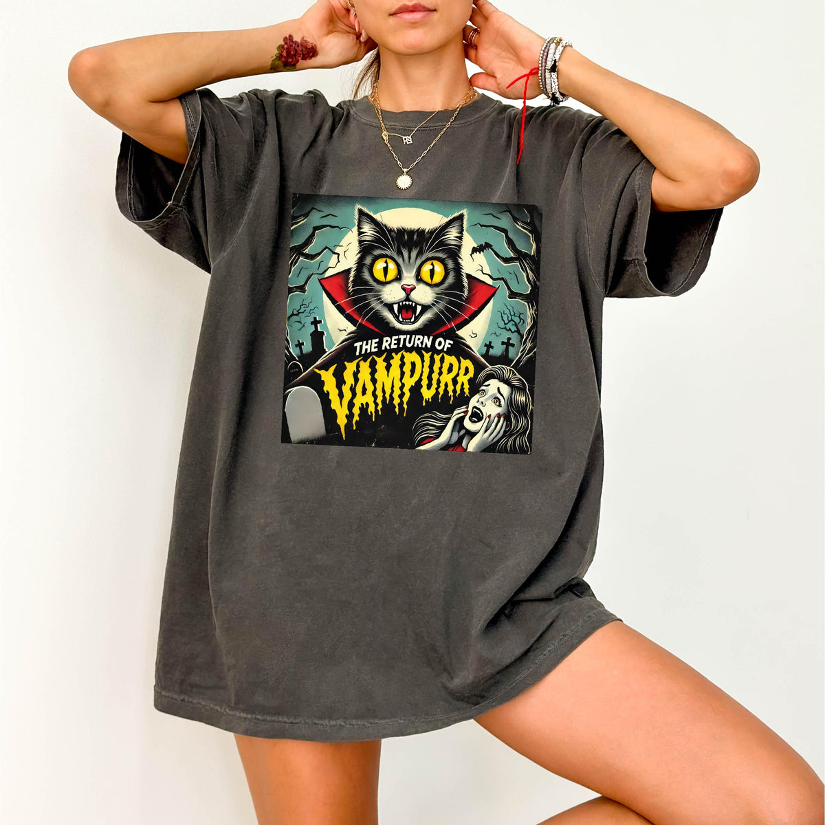 Comfort Colors® Funny Halloween Cat Shirt, Vampurr Cat Horror Tee, Retro Black Cat T-shirt, Spooky Cat Lover Gift
