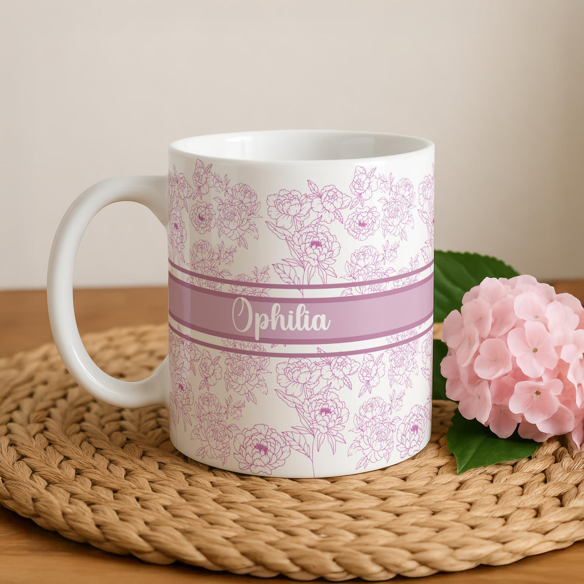 Customizable Delicate Flower Pattern Mug, Elegant Mother's Day Gift