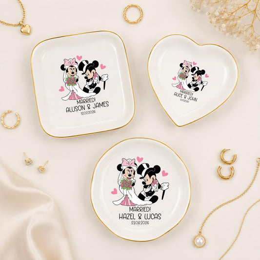 Personalized Cartoon Bride Groom Trinket Tray, Monogrammed Jewelry Plate