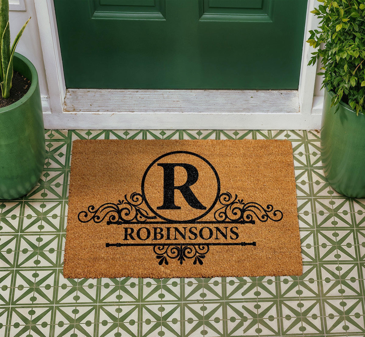 Custom Family Name Doormat, Personalized Coir Welcome Mat, Elegant Initial Door Mat (Housewarming Gift)