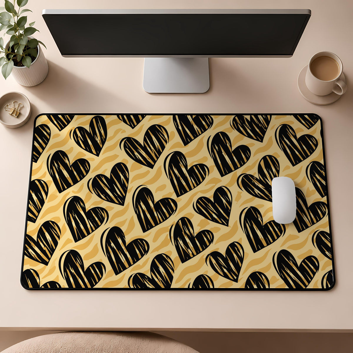 Leopard Print Heart Mousepad, Pink Cheetah Pattern Desk Mat (12x32")