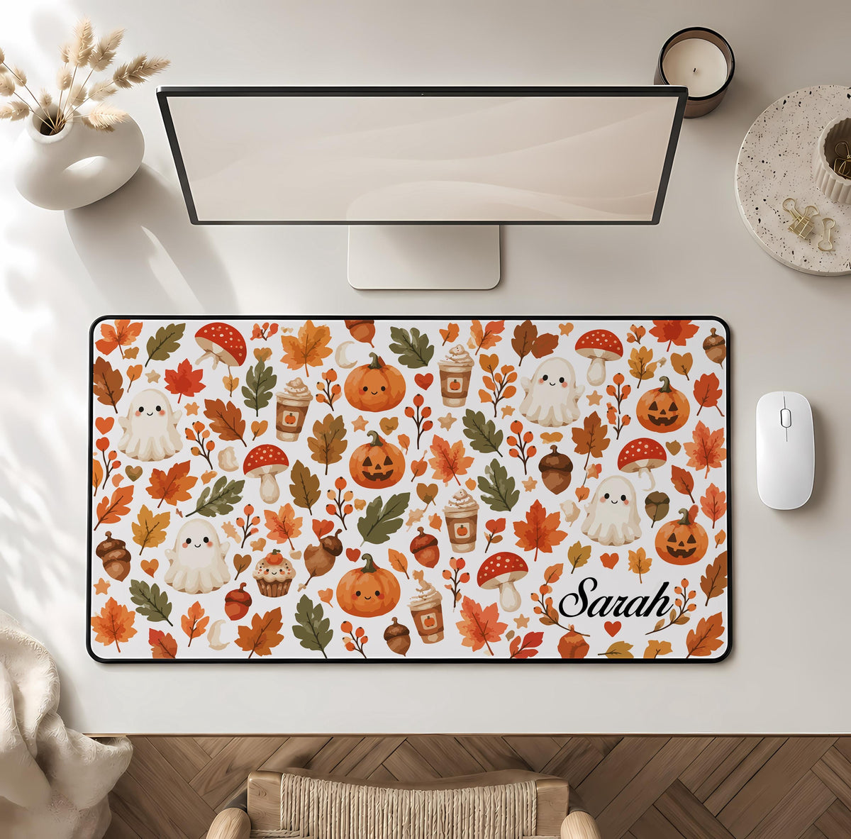 Desk mat with ghosts, pumpkins, autumn leaves and a personalized name