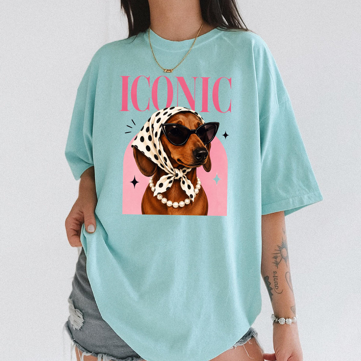 Iconic Dachshund Comfort Colors® T-Shirt, Glam Dog with Sunglasses Shirt