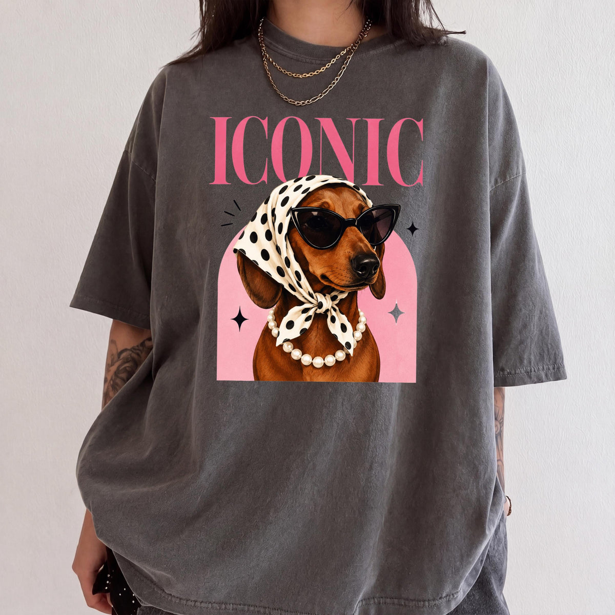 Iconic Dachshund Comfort Colors® T-Shirt, Glam Dog with Sunglasses Shirt