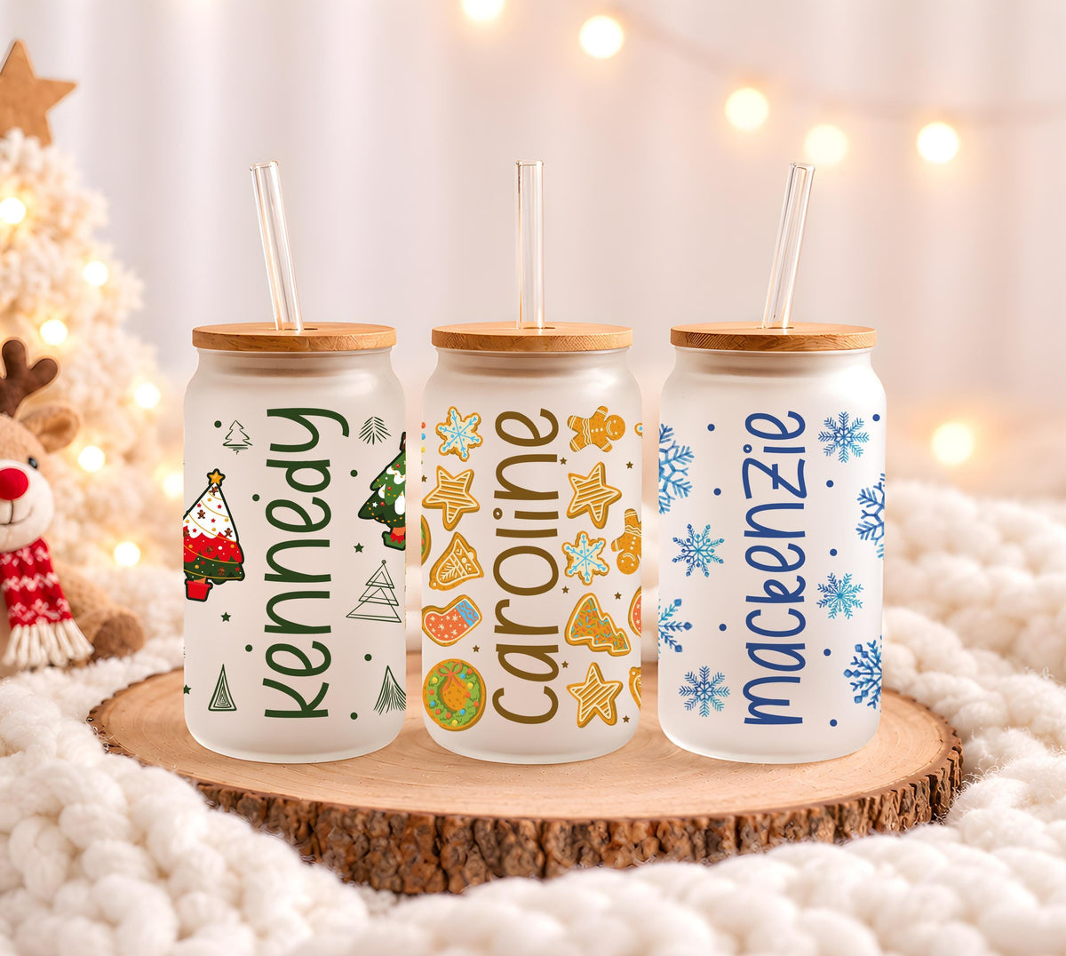 Personalized Christmas Glass Can Cup, Custom Name Gingerbread Snowflake Iced Coffee Tumbler, Holiday Gift Glassware, Family Xmas Present